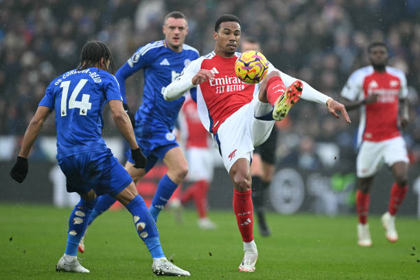 始终以其独 始终以其独