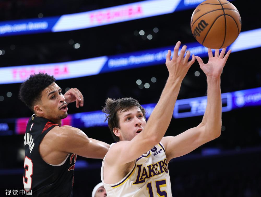 引了众多关 引了众多关