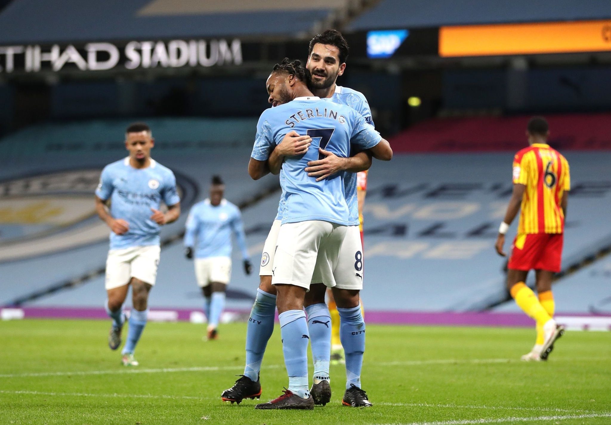 反复受伤的 反复受伤的